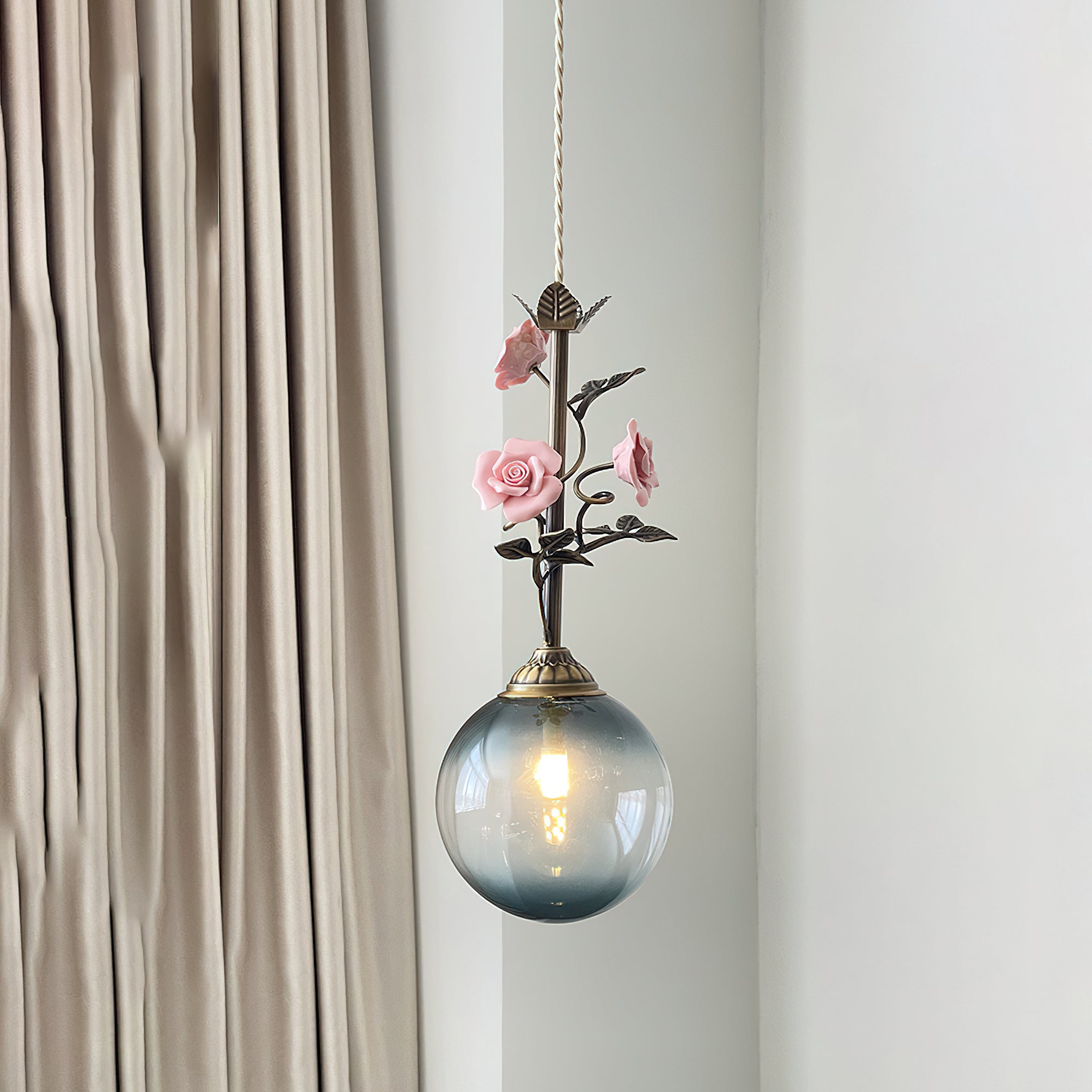 Evelyn Glass Pendant Lamp