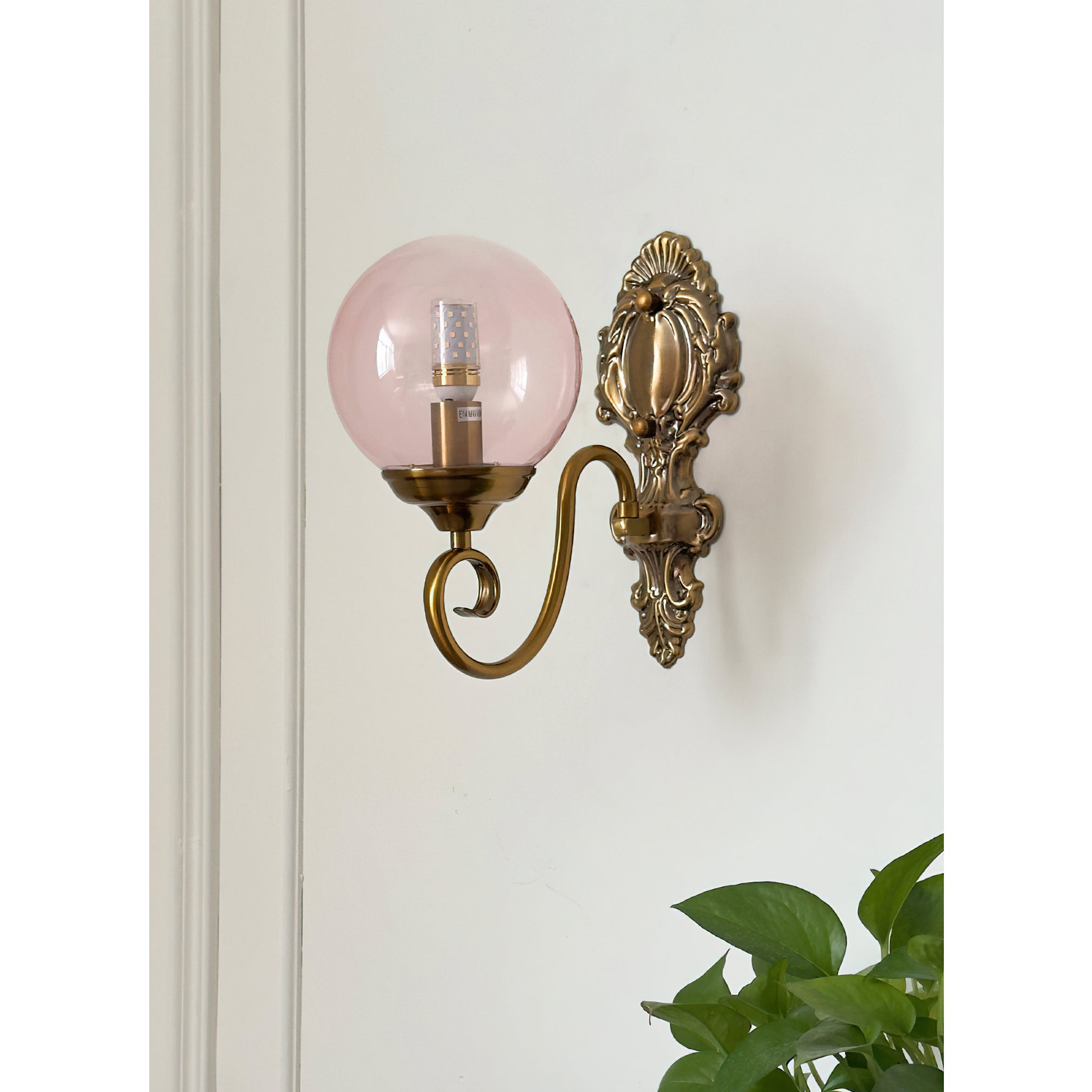 Evelyn Glass Wall Lamp