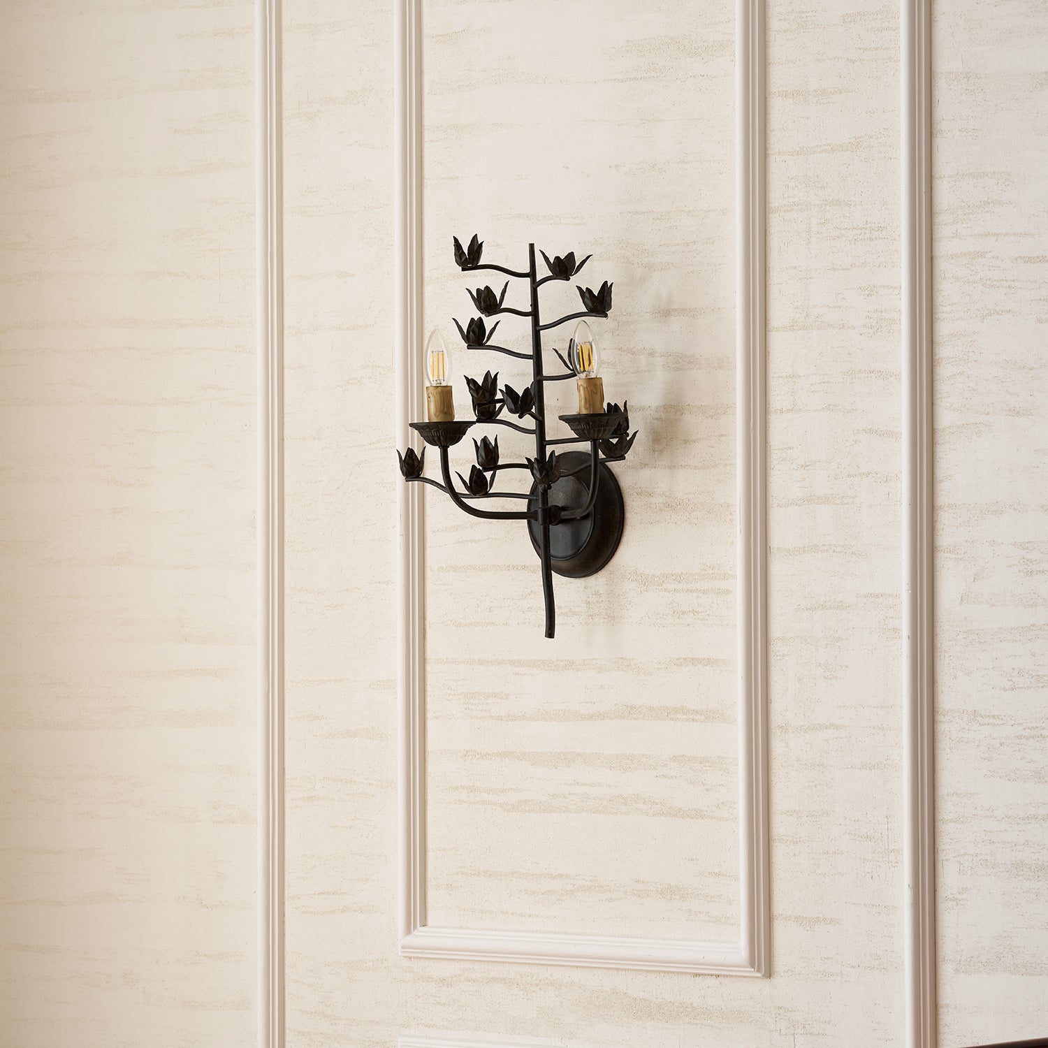 Ferroarte Branch Wall Lamp