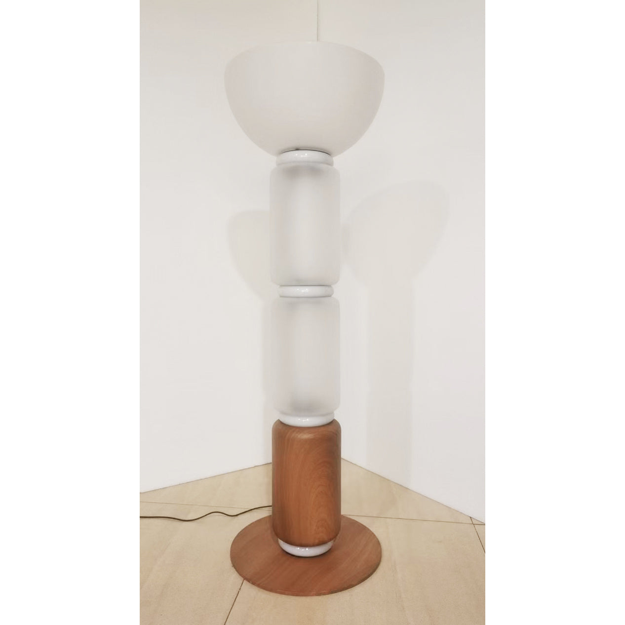 Ficupala Floor Lamp