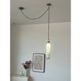 Bild in Galerie-Betrachter laden, Flint Alabaster Pendant Lamp
