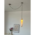 Bild in Galerie-Betrachter laden, Flint Alabaster Pendant Lamp
