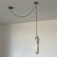 Bild in Galerie-Betrachter laden, Flint Alabaster Pendant Lamp

