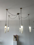 Bild in Galerie-Betrachter laden, Flint Alabaster Pendant Lamp

