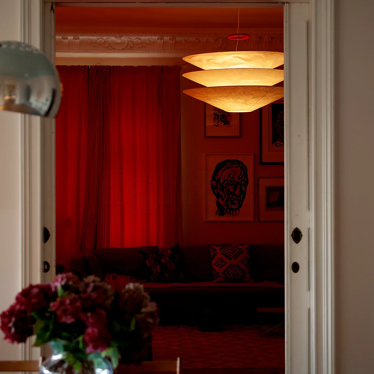 Floating Pendant Light – Radilum