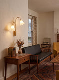 Laad afbeelding in galerij, Flora Glazen Wandlamp
