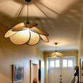 Bild in Galerie-Betrachter laden, Petal Bamboo Chandelier
