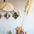 Bild in Galerie-Betrachter laden, Petal Bamboo Chandelier
