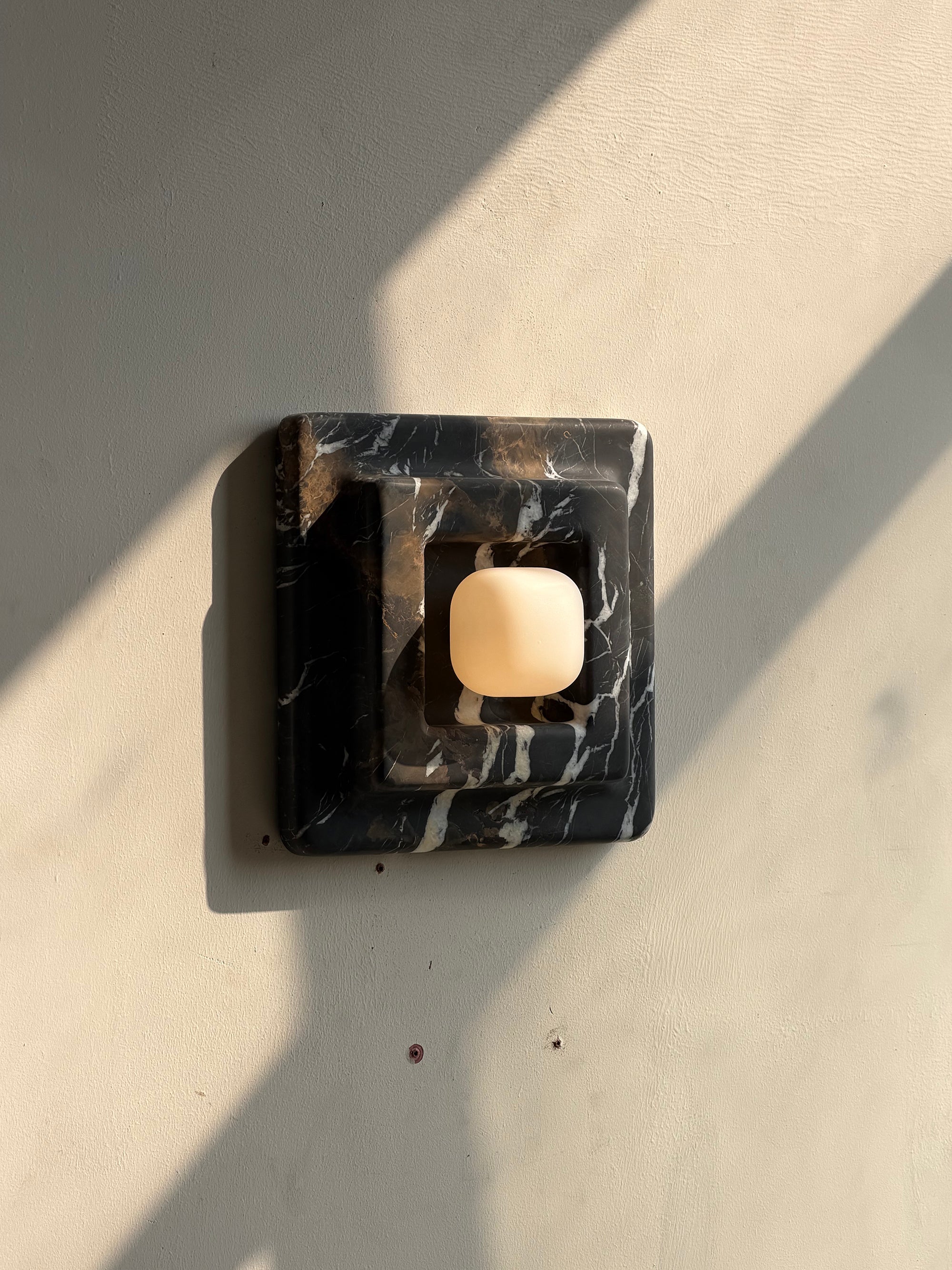 Franklin Marble Wall Lamp