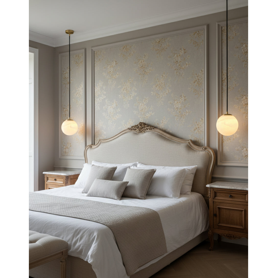 Savina Alabaster Pendant Light