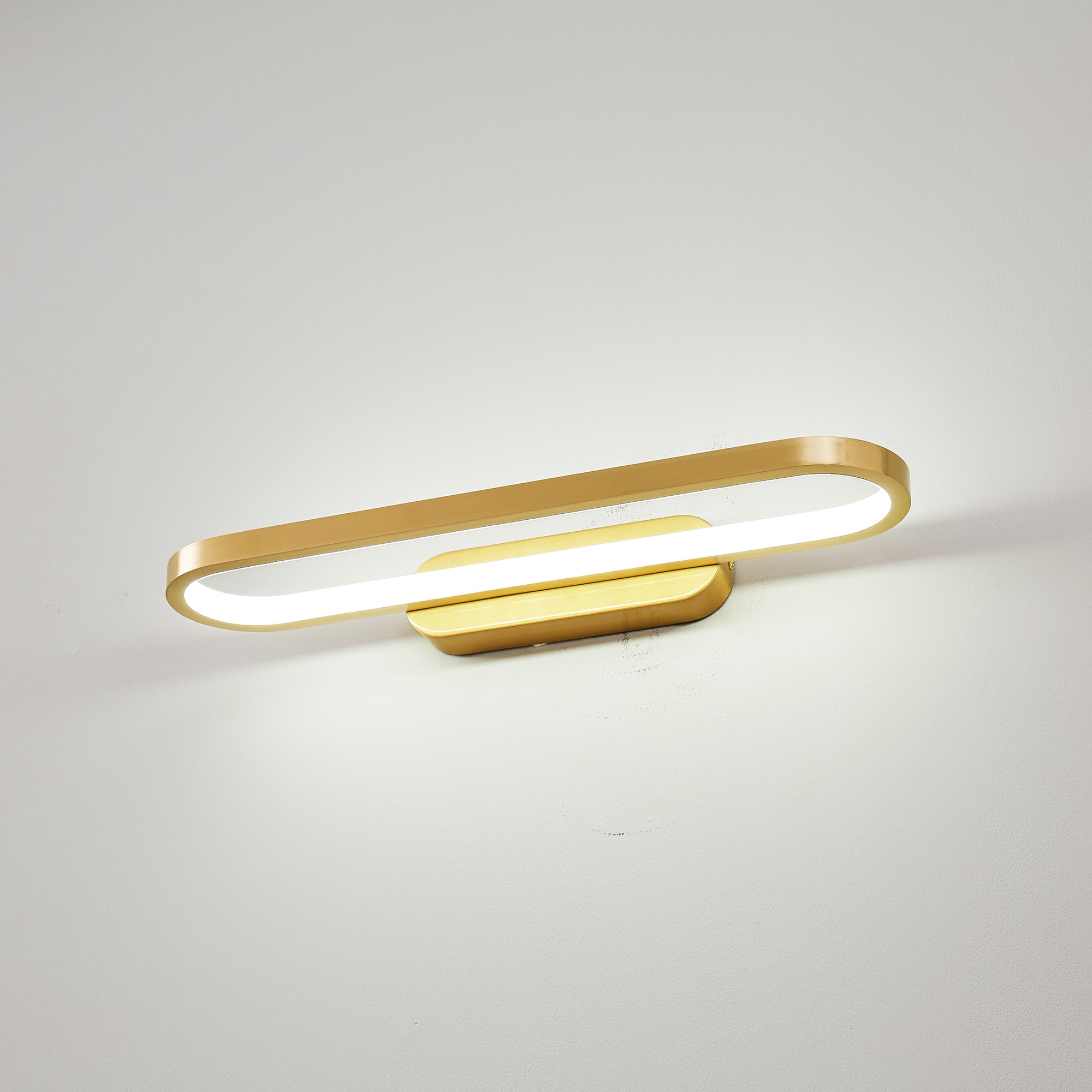 Gianni LED Wall Lamp