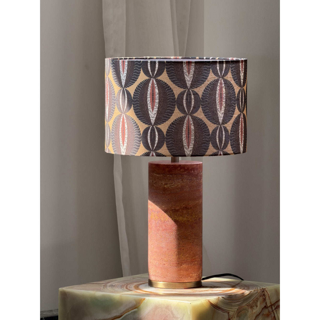 Gravity Table Lamp