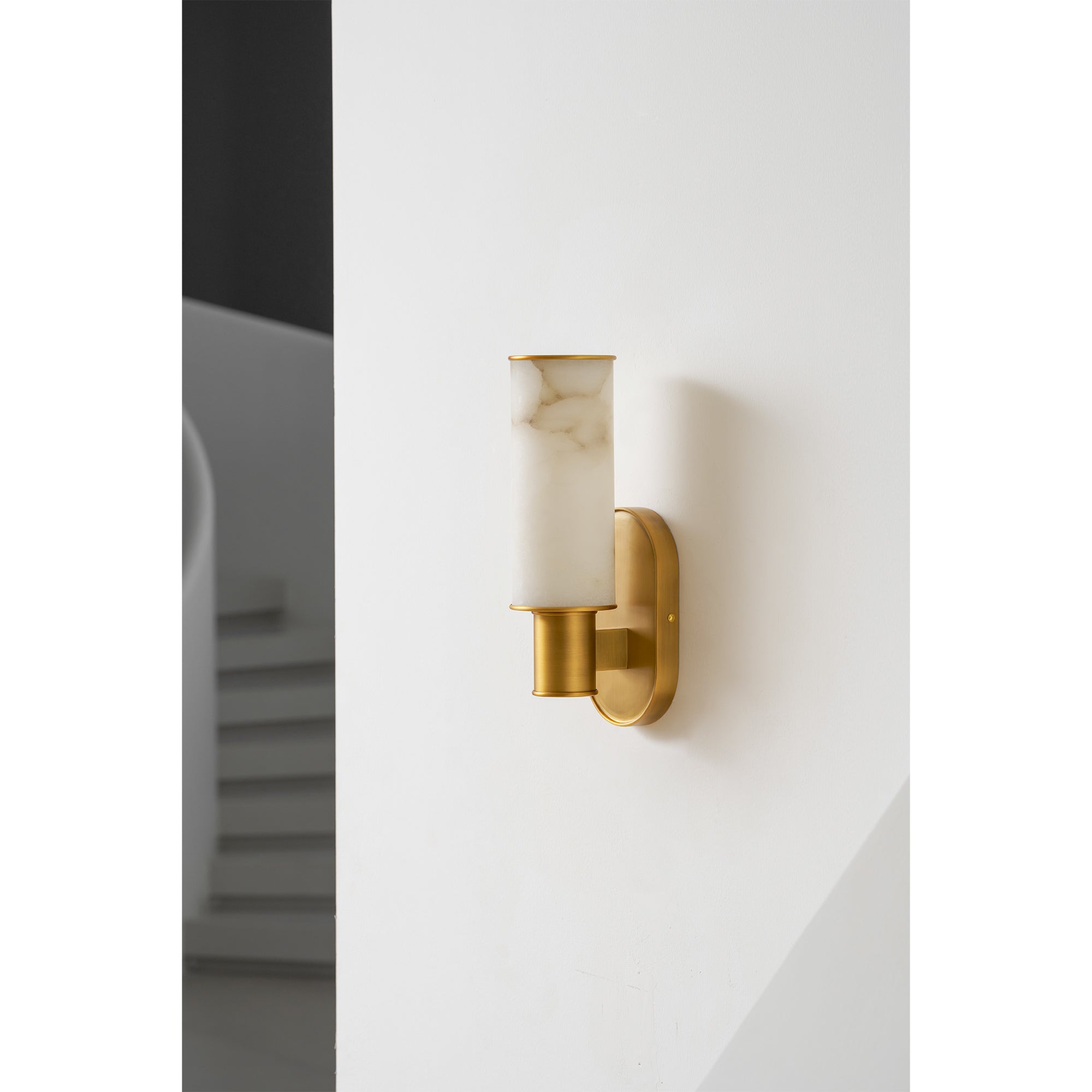 Harlin Vertical Alabaster Sconce