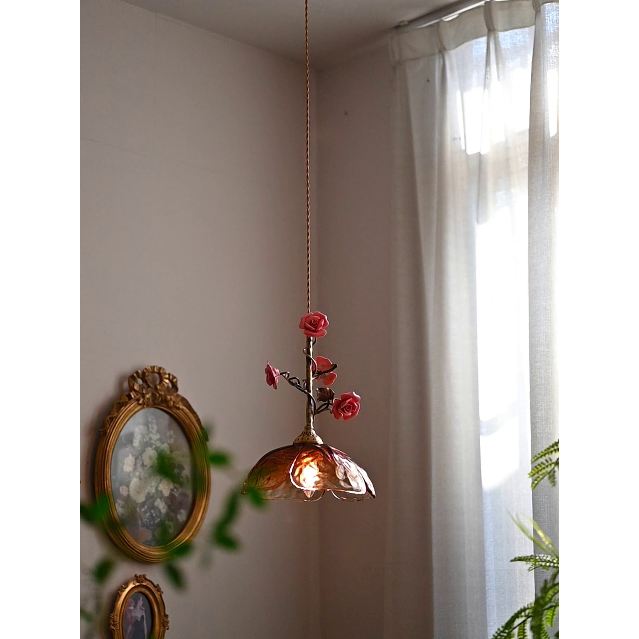 Heirloom Glass Rose Pendant Lamp