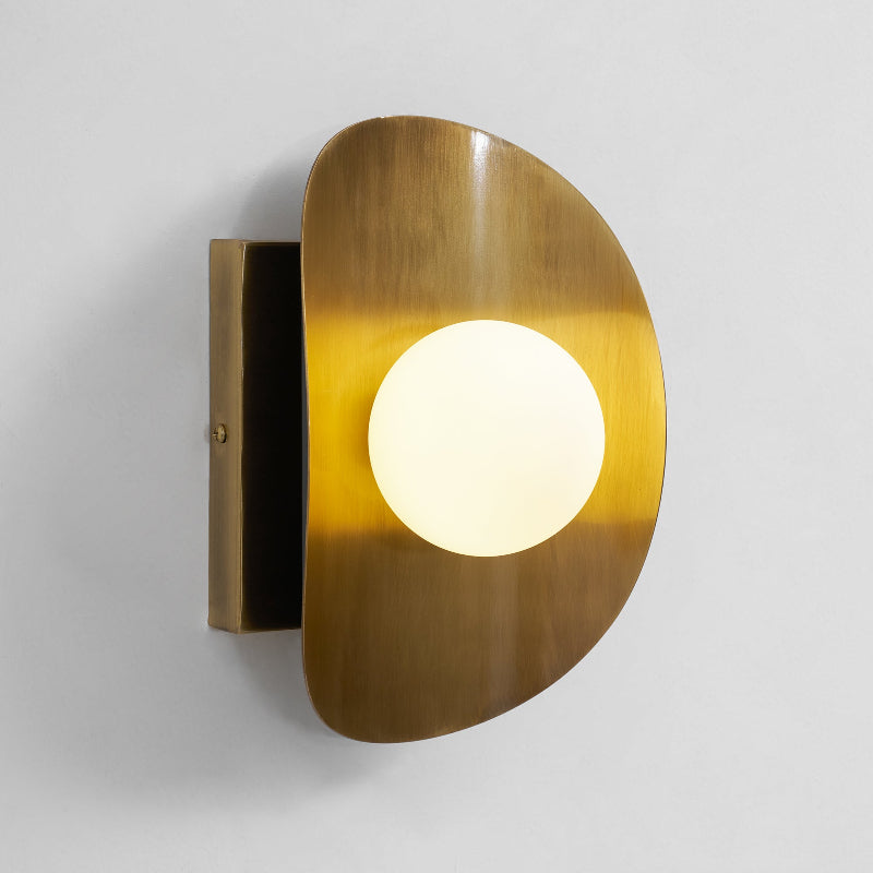 Hopper Wall Lamp