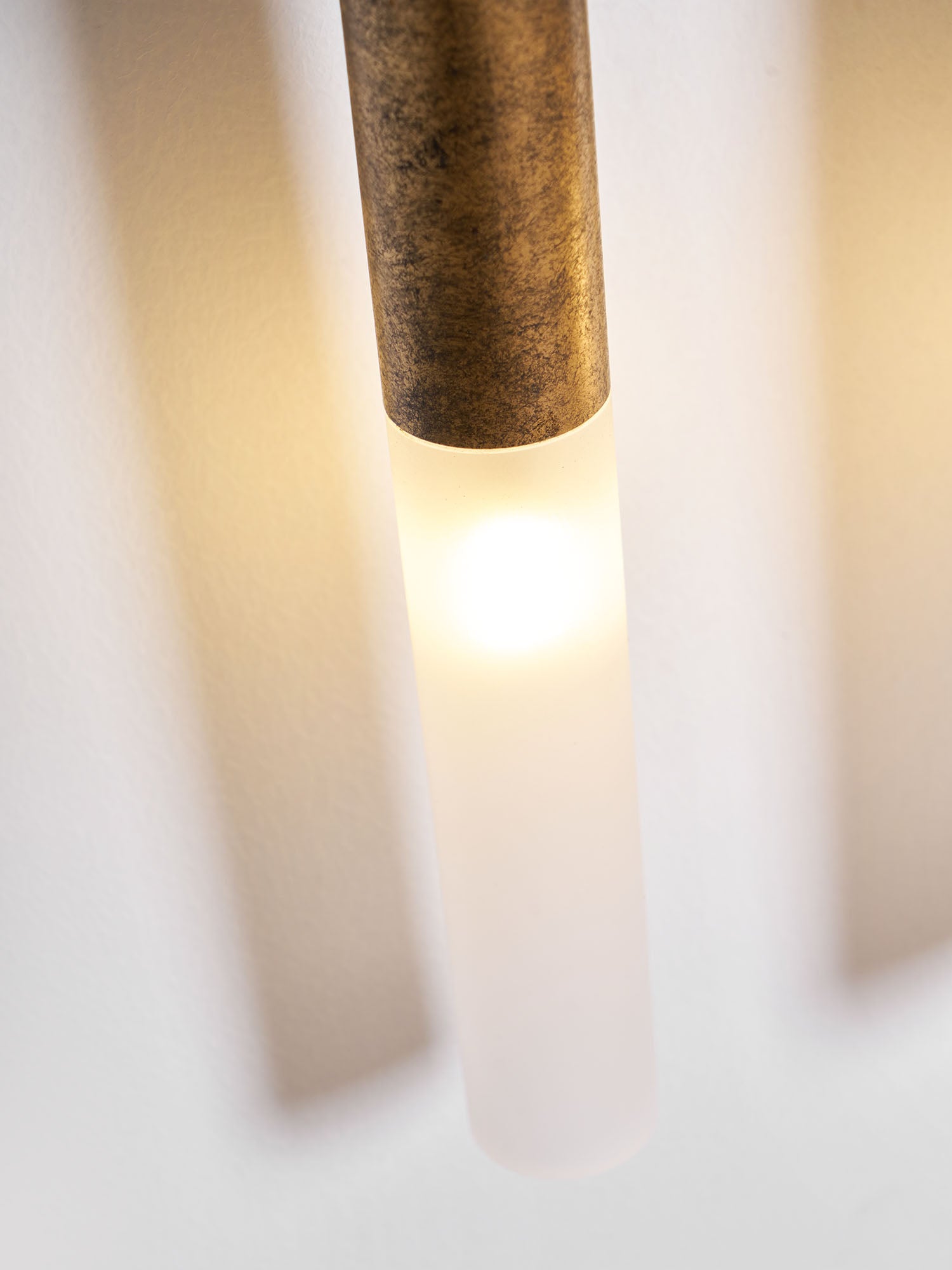 Doppelkopf-Wandleuchte „Antonia“