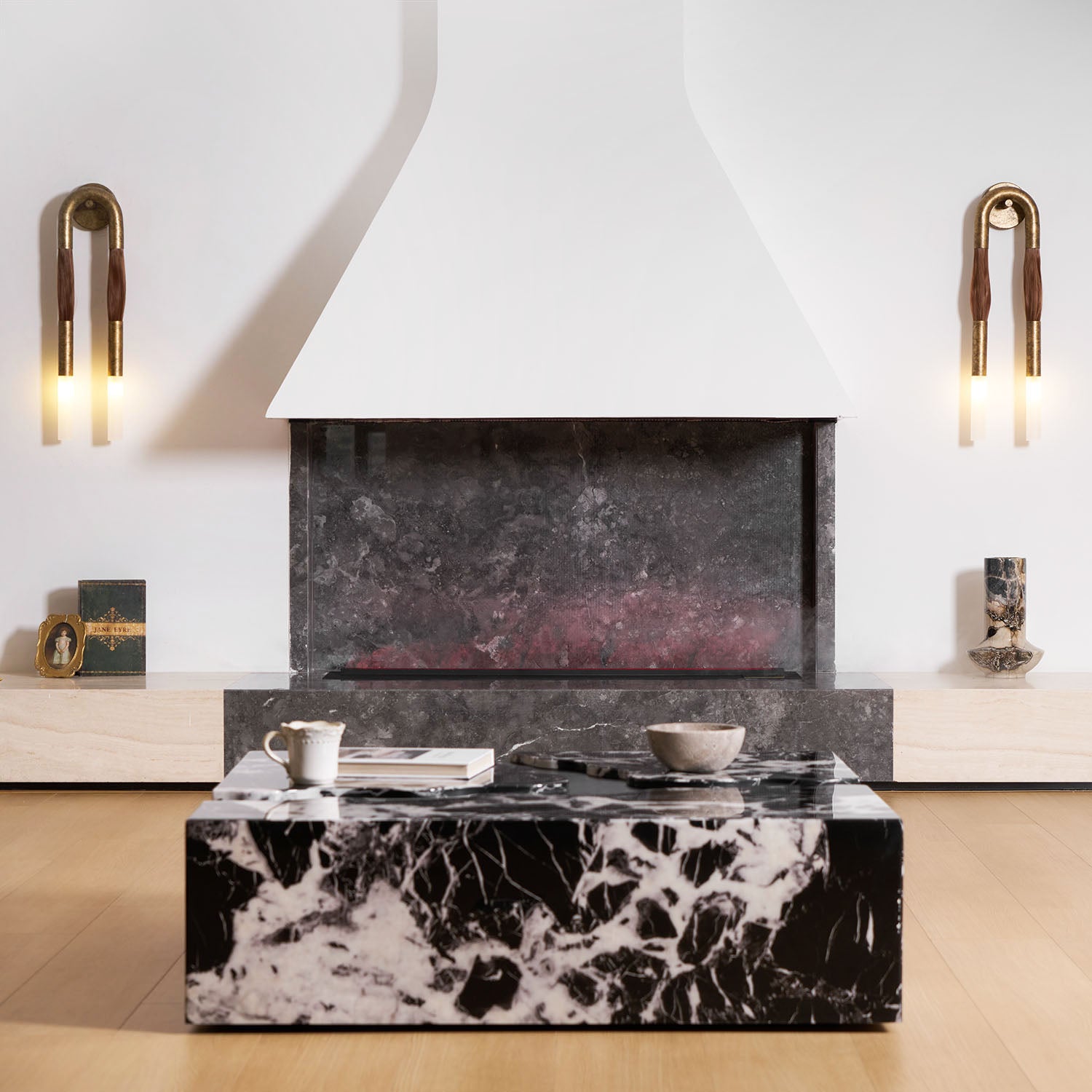 Doppelkopf-Wandleuchte „Antonia“