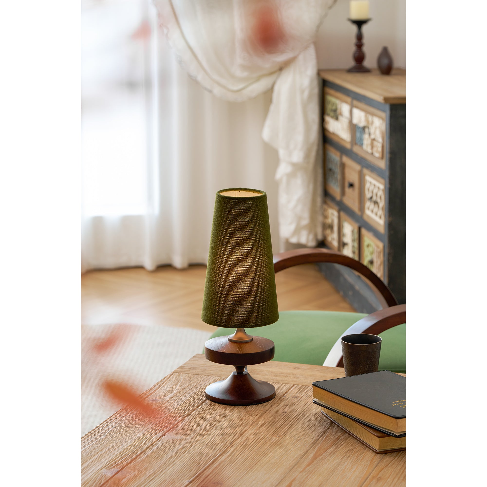 Hour Rho Table Lamp