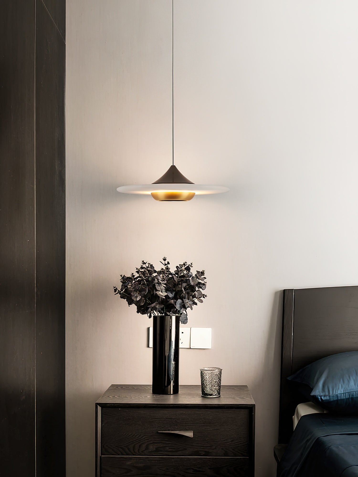 Ipno LED Pendant Light