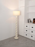 Bild in Galerie-Betrachter laden, Isobel Floor Lamp
