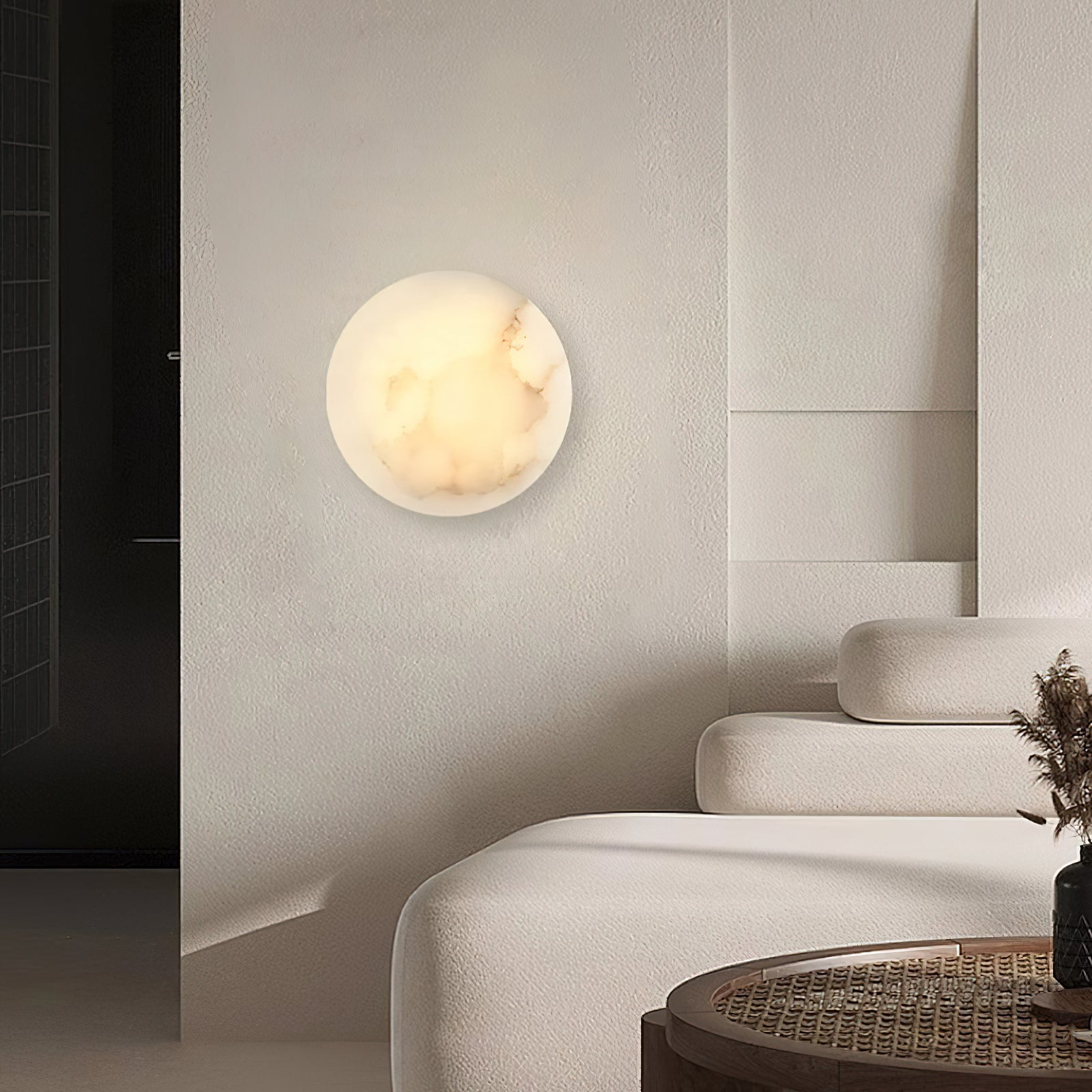 Iveala Single Wall Lamp