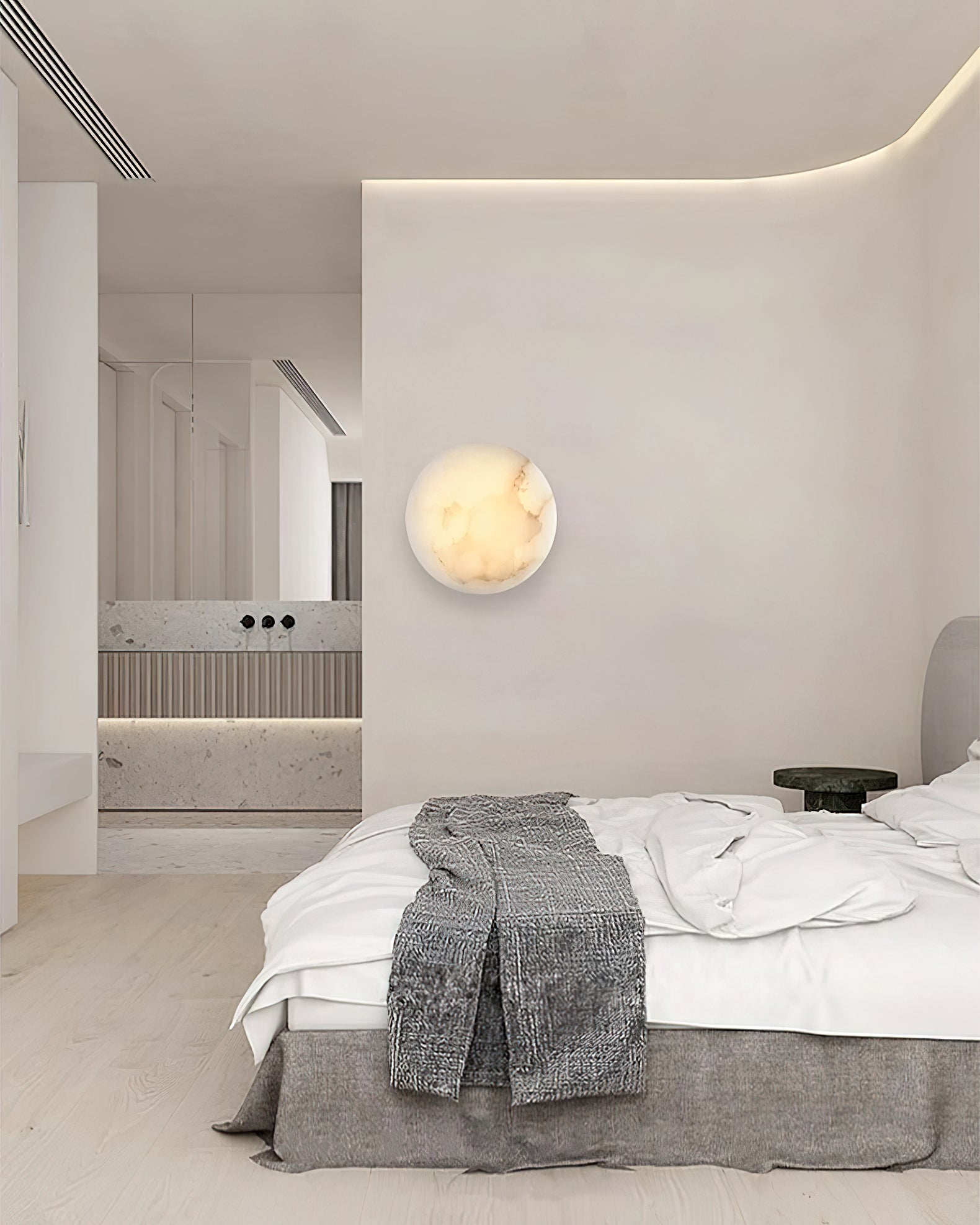 Iveala Single Wall Lamp