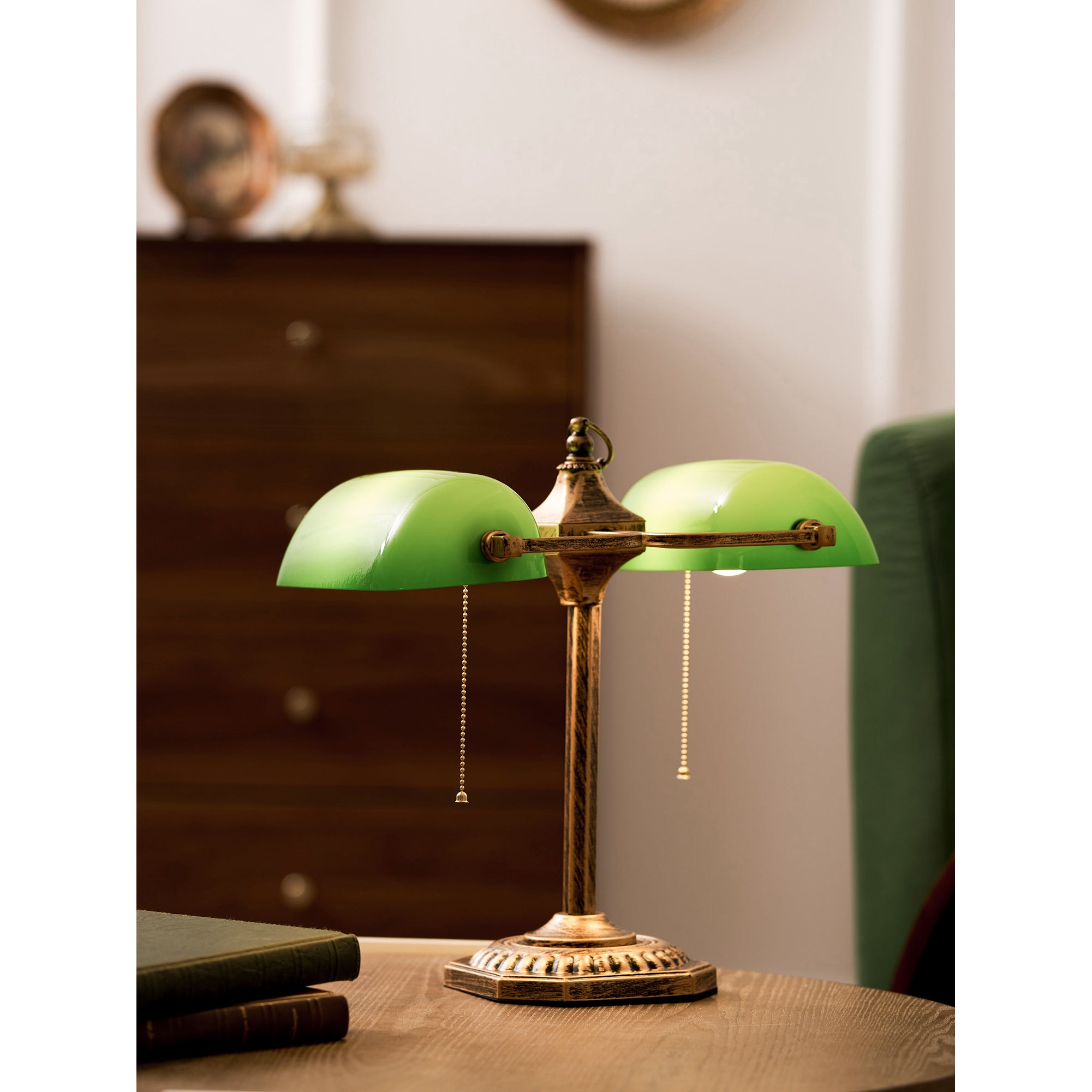 Cambridge Twin Library Table Lamp