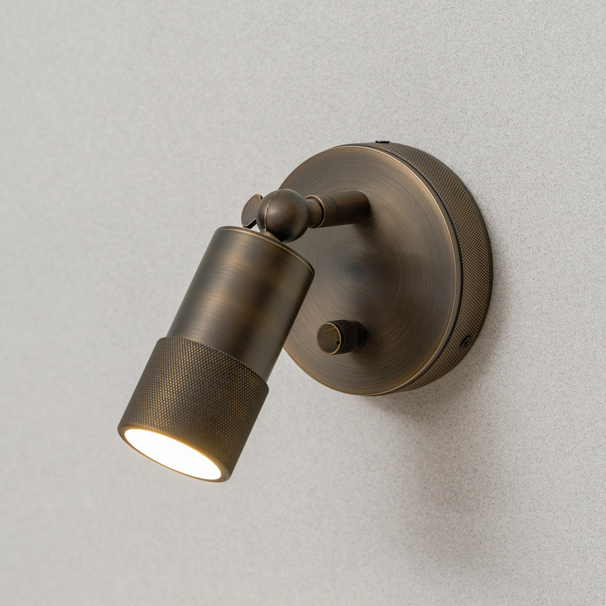 Jura Wall Sconce