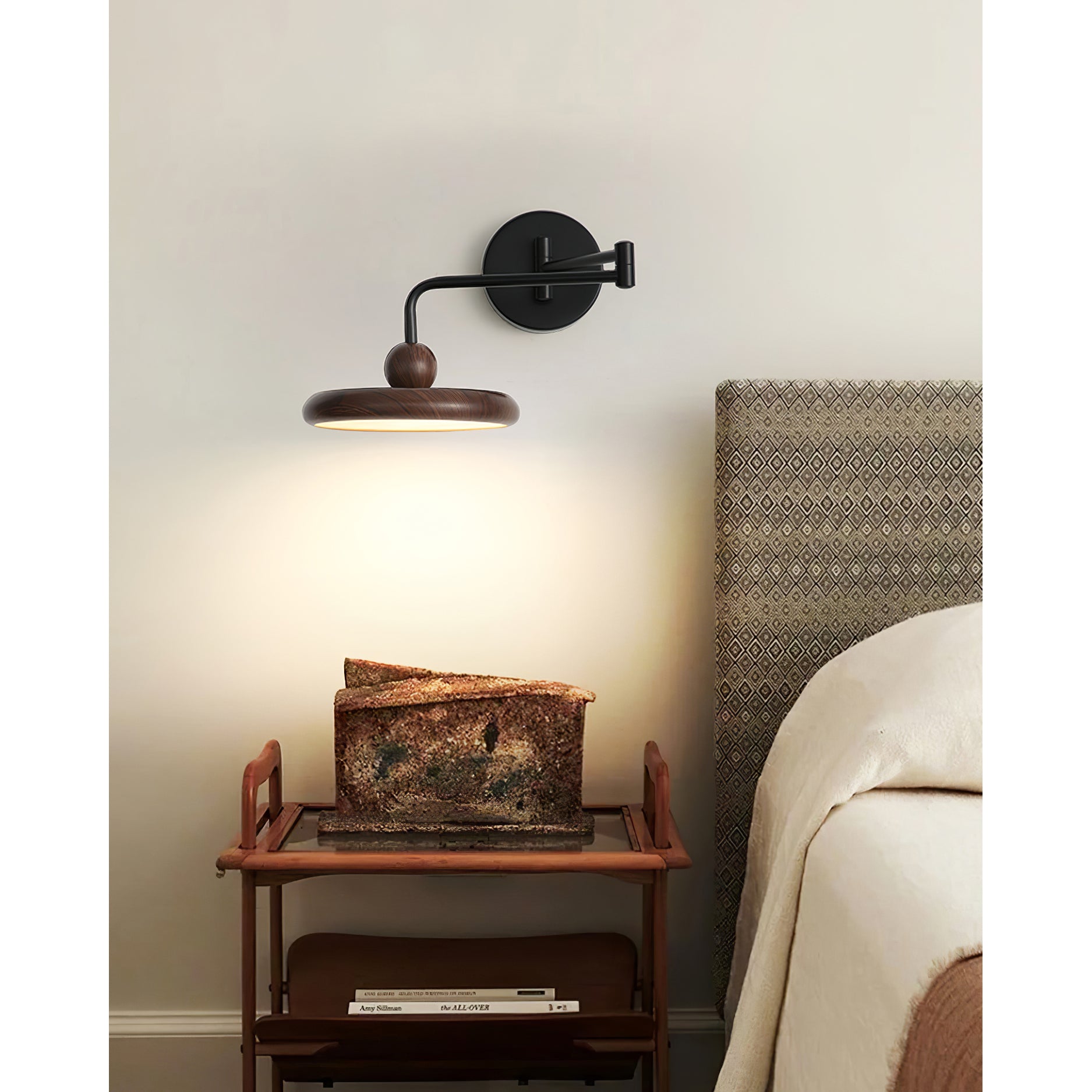 Karlin Wall Lamp