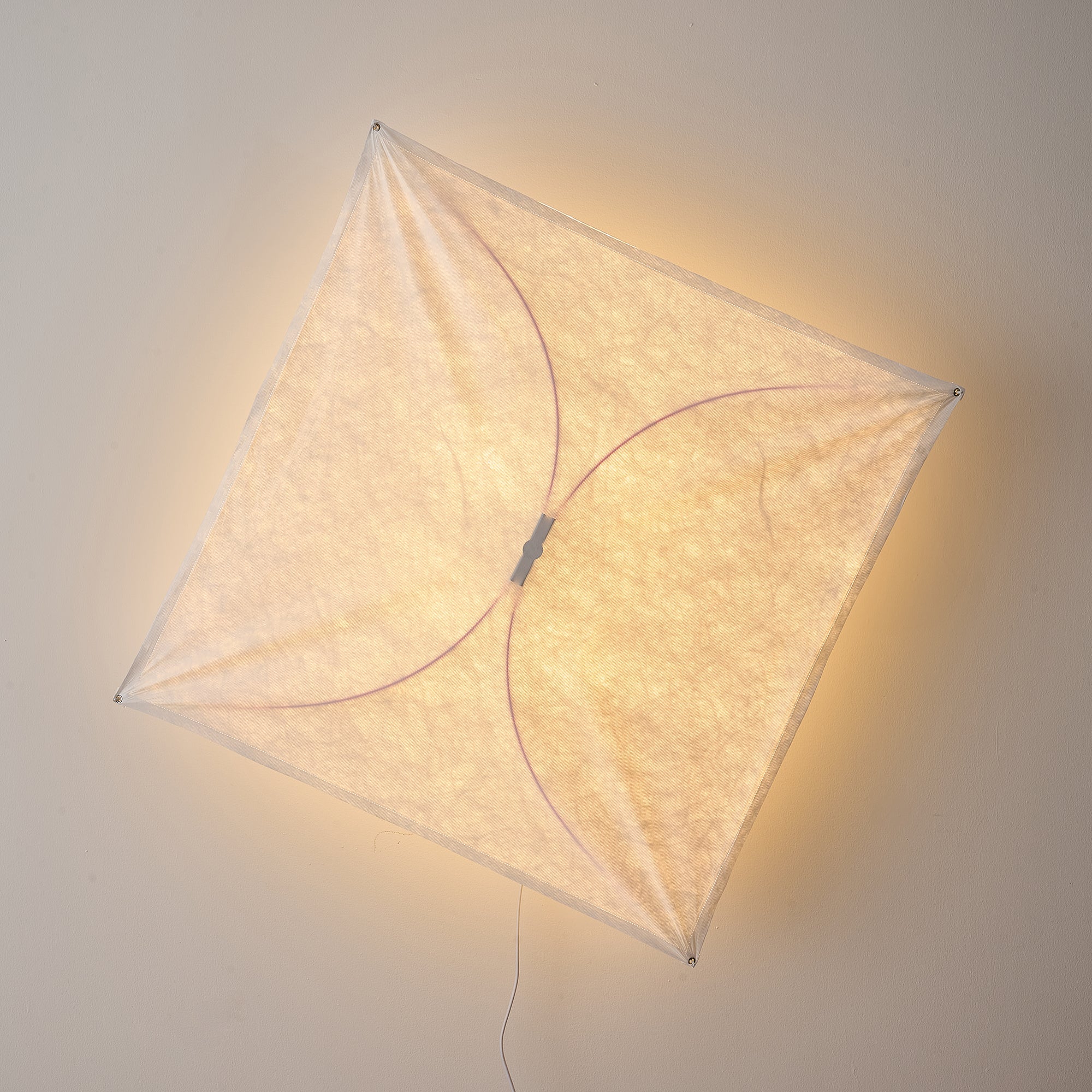 Kite Wall Light