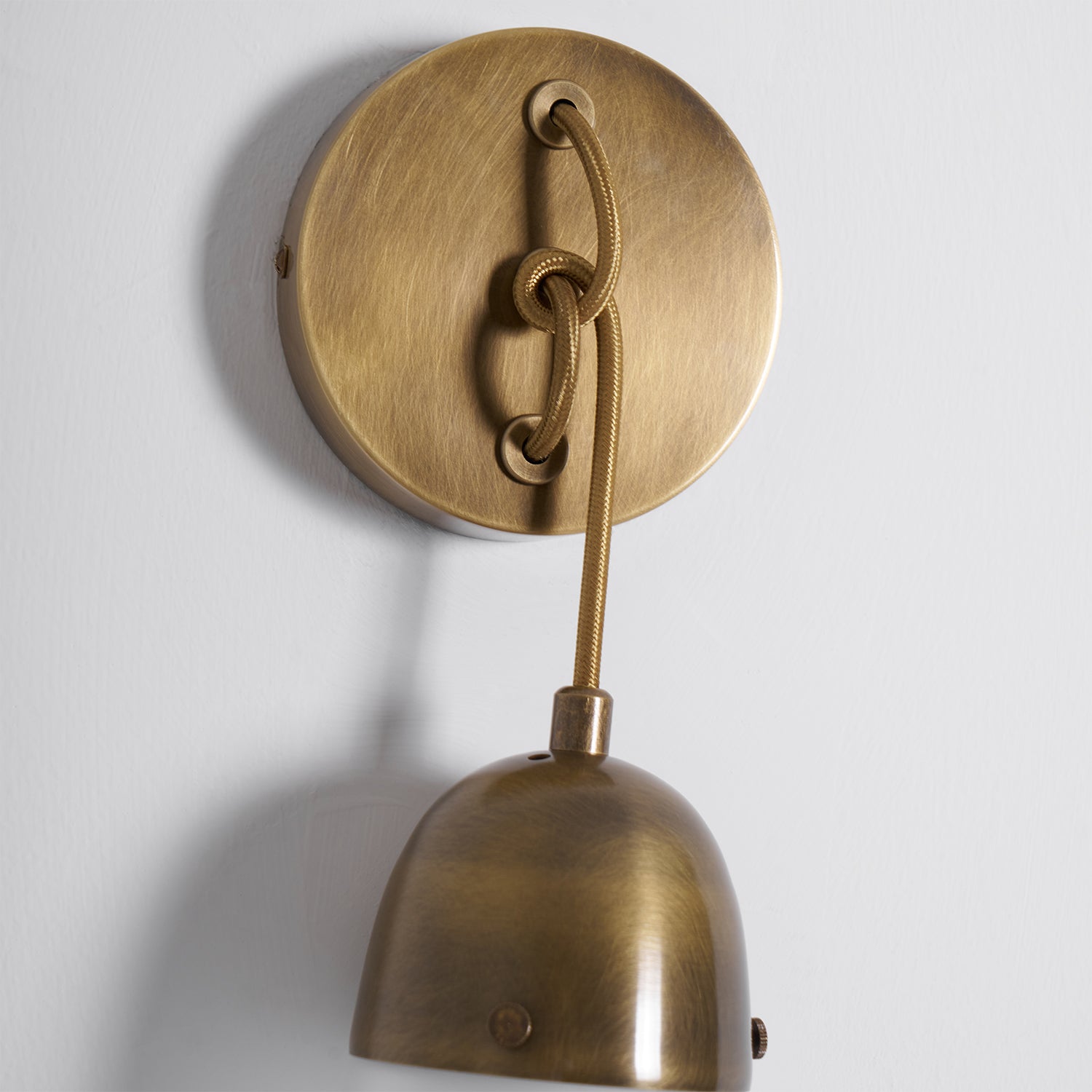 Lariat Wall Lamp