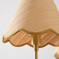 Bild in Galerie-Betrachter laden, Larkspur Chandelier

