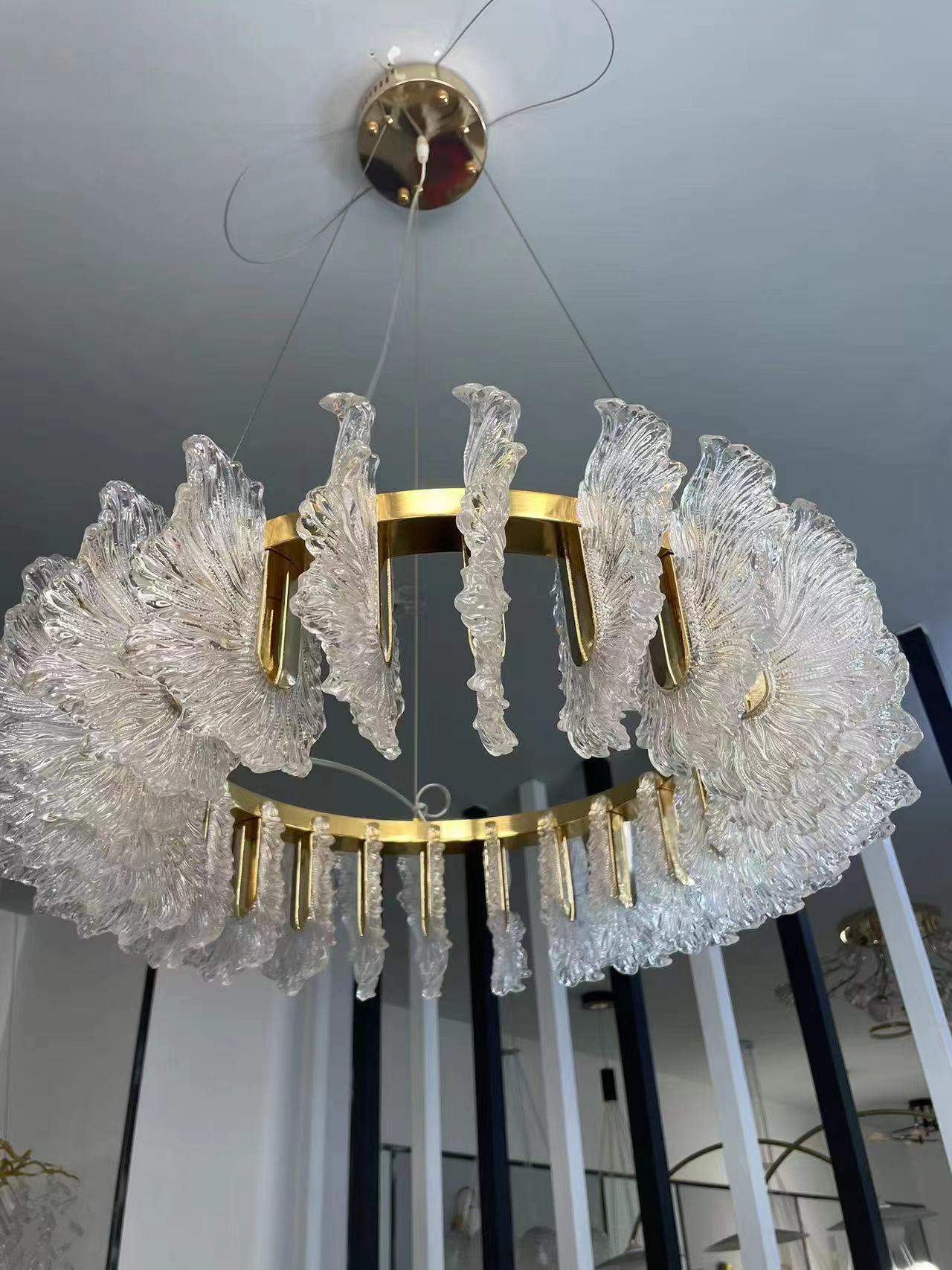 Lustre en verre feuille