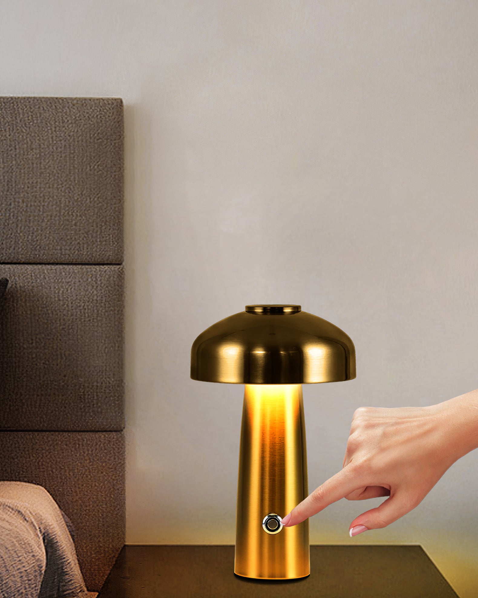 Lampe de table à batterie intégrée Leon Mushroom