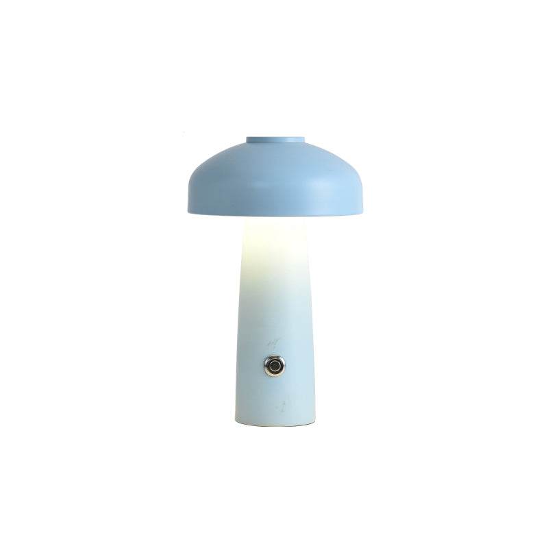 Lampe de table à batterie intégrée Leon Mushroom