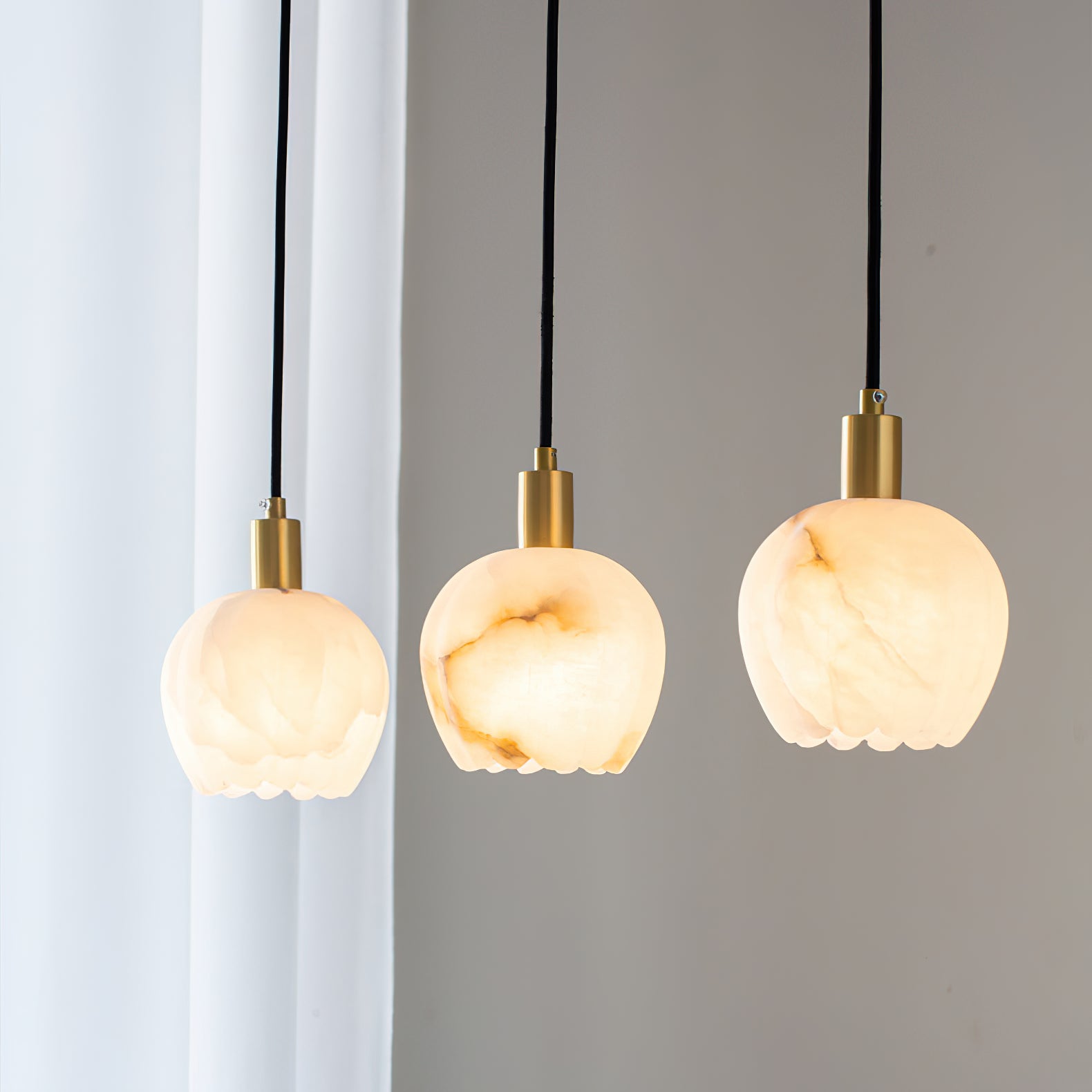 Lilin Pendant Light