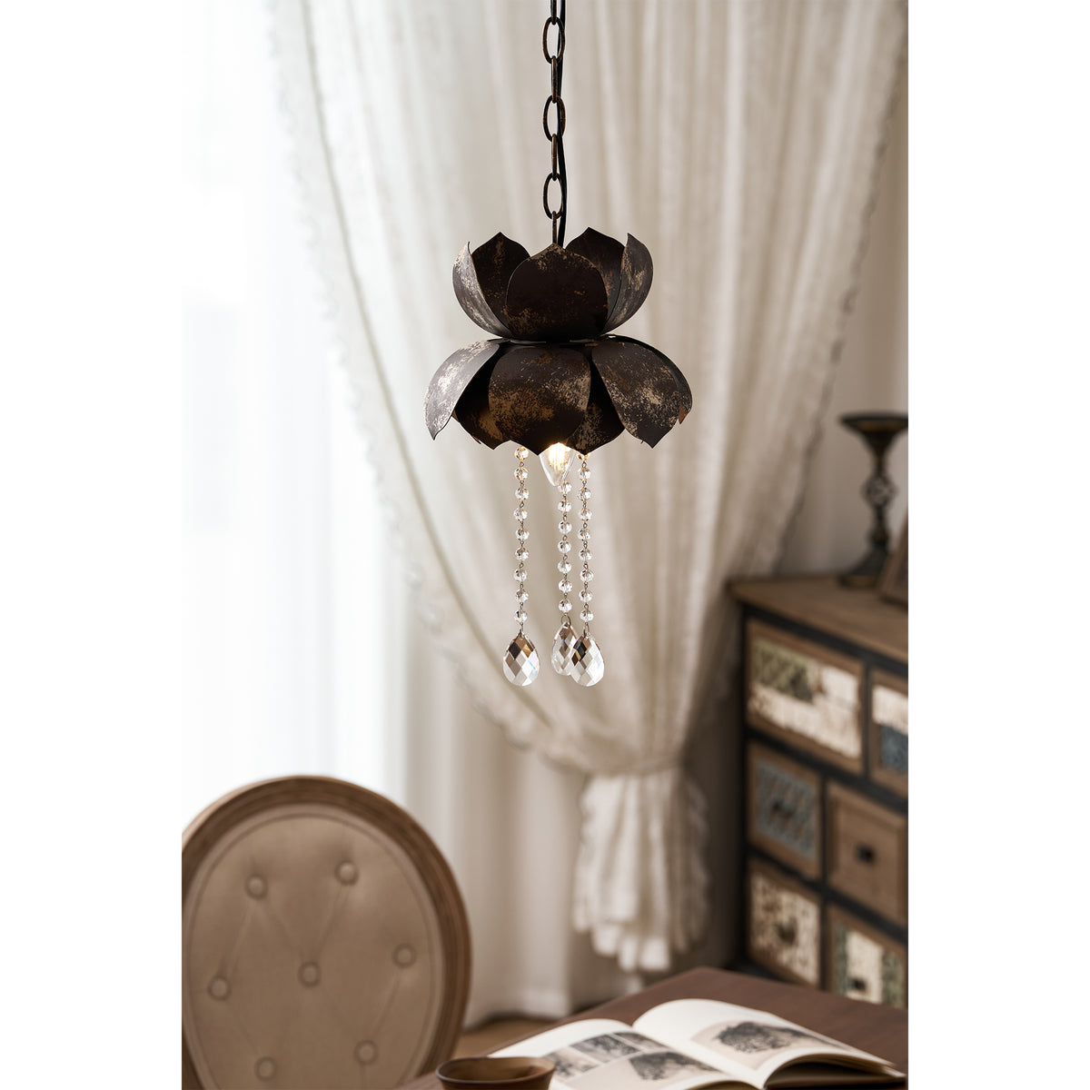 Lotus Feldman Pendant Lamp