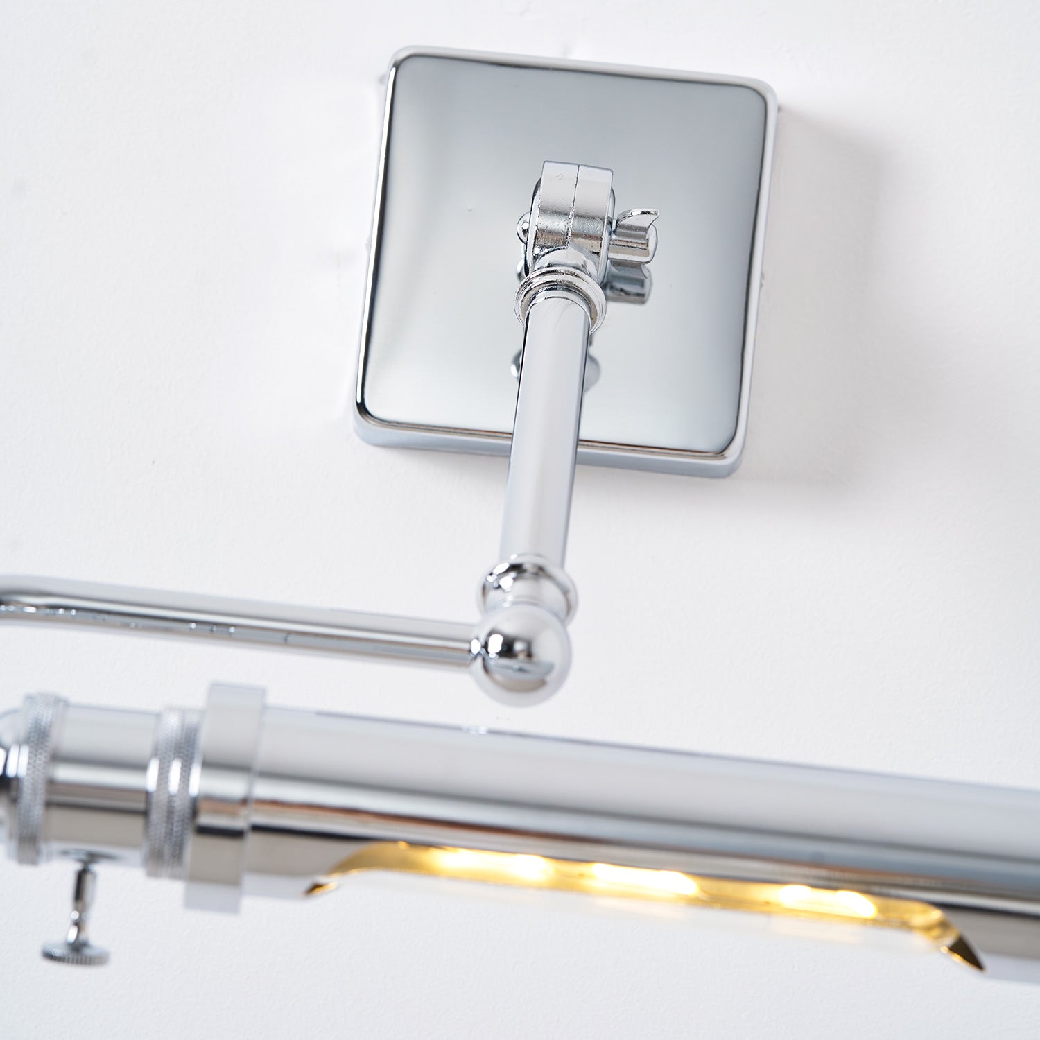 Luca Wall Lamp