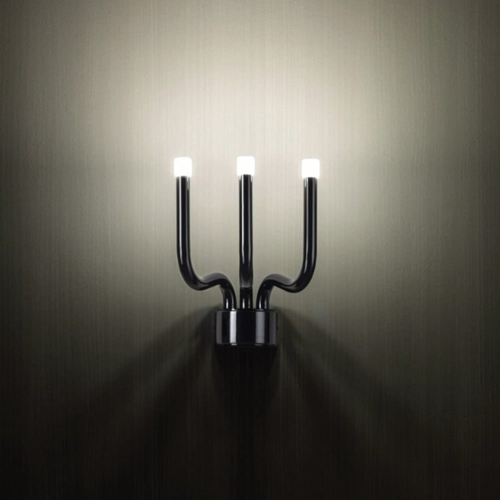 Luxor Wall Lamp