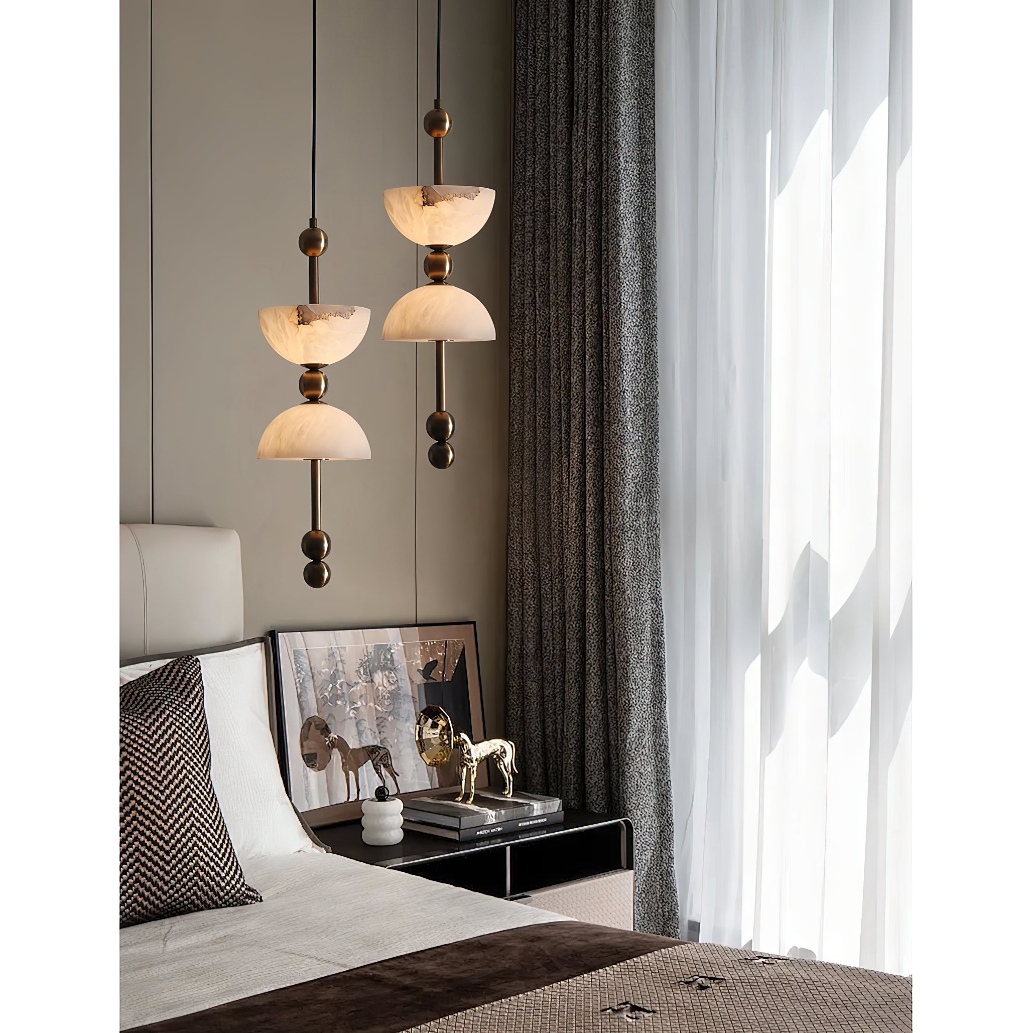 Lyra Alabaster Pendant Lamp