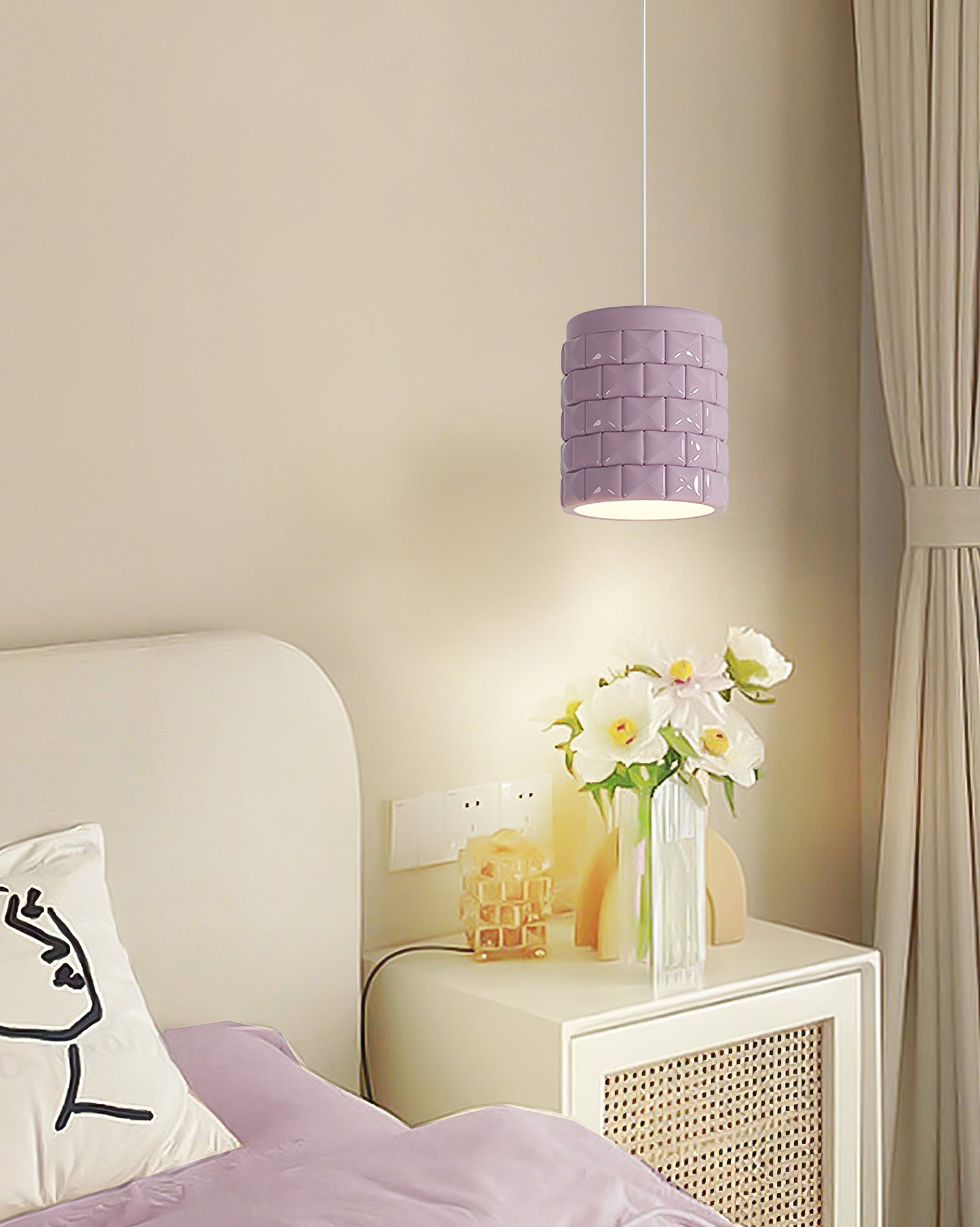 Lysne Girl Pendant Lamp