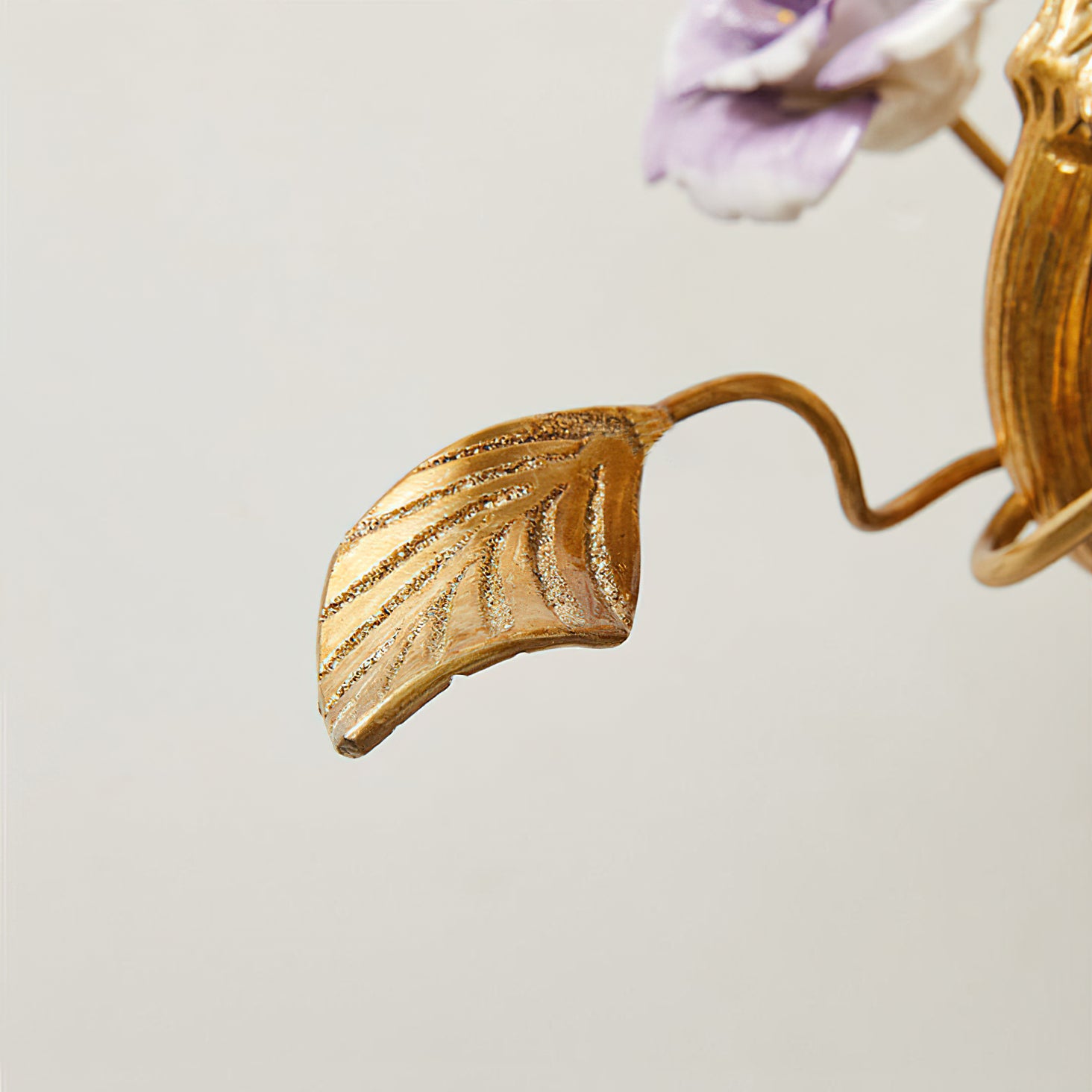 Marguerite Flowers Chandelier