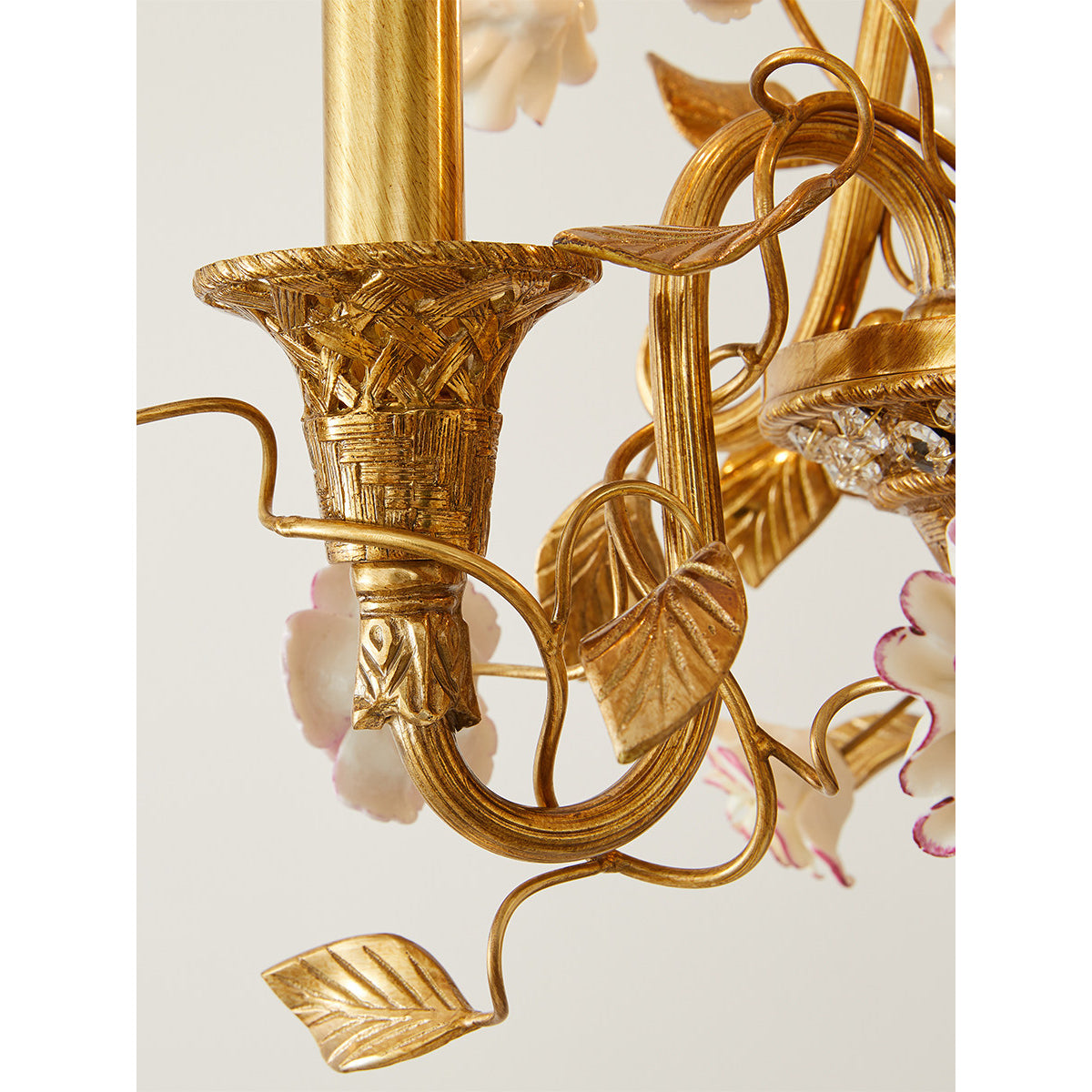 Marguerite Flowers Chandelier