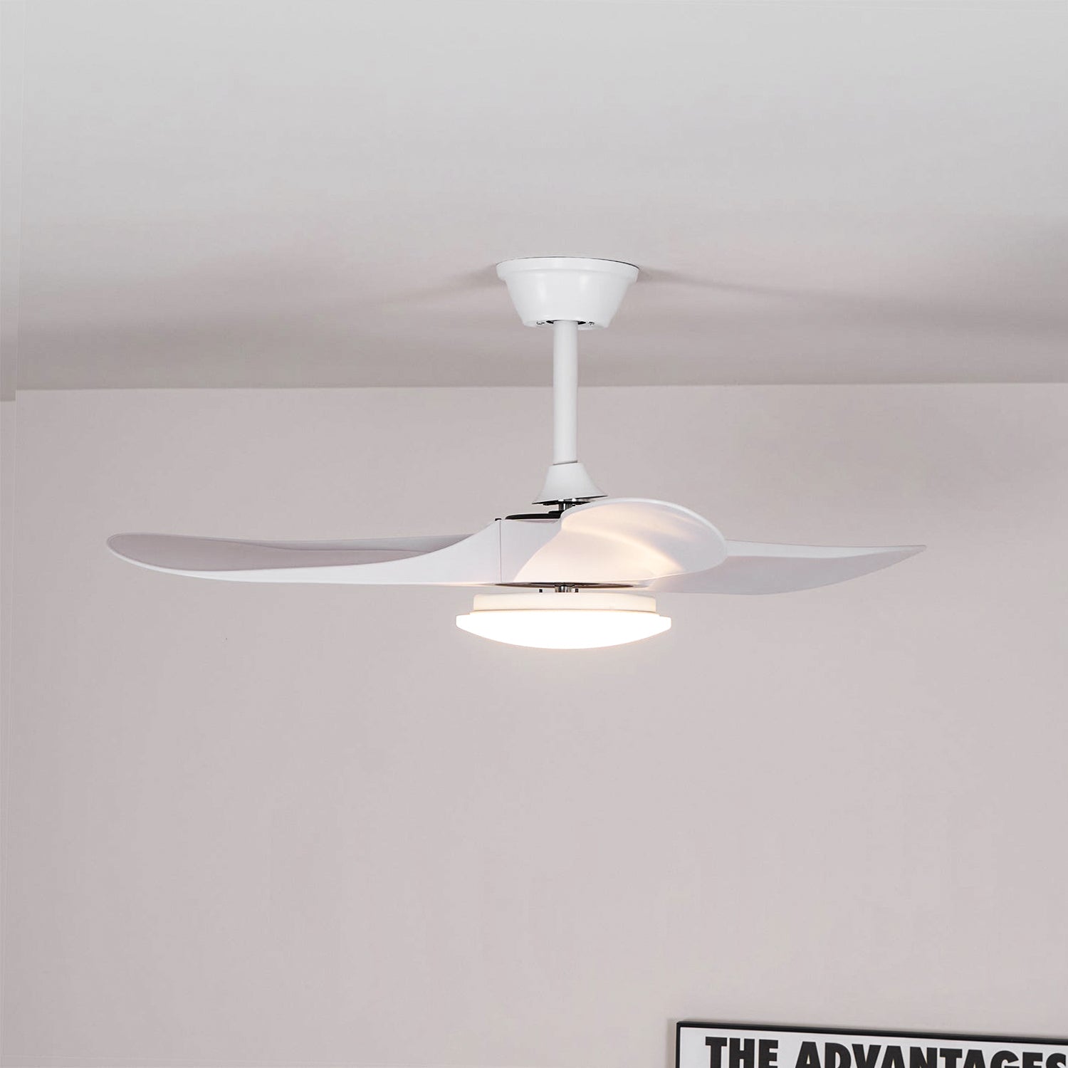 Maverick 42″ Ceiling Fan Light