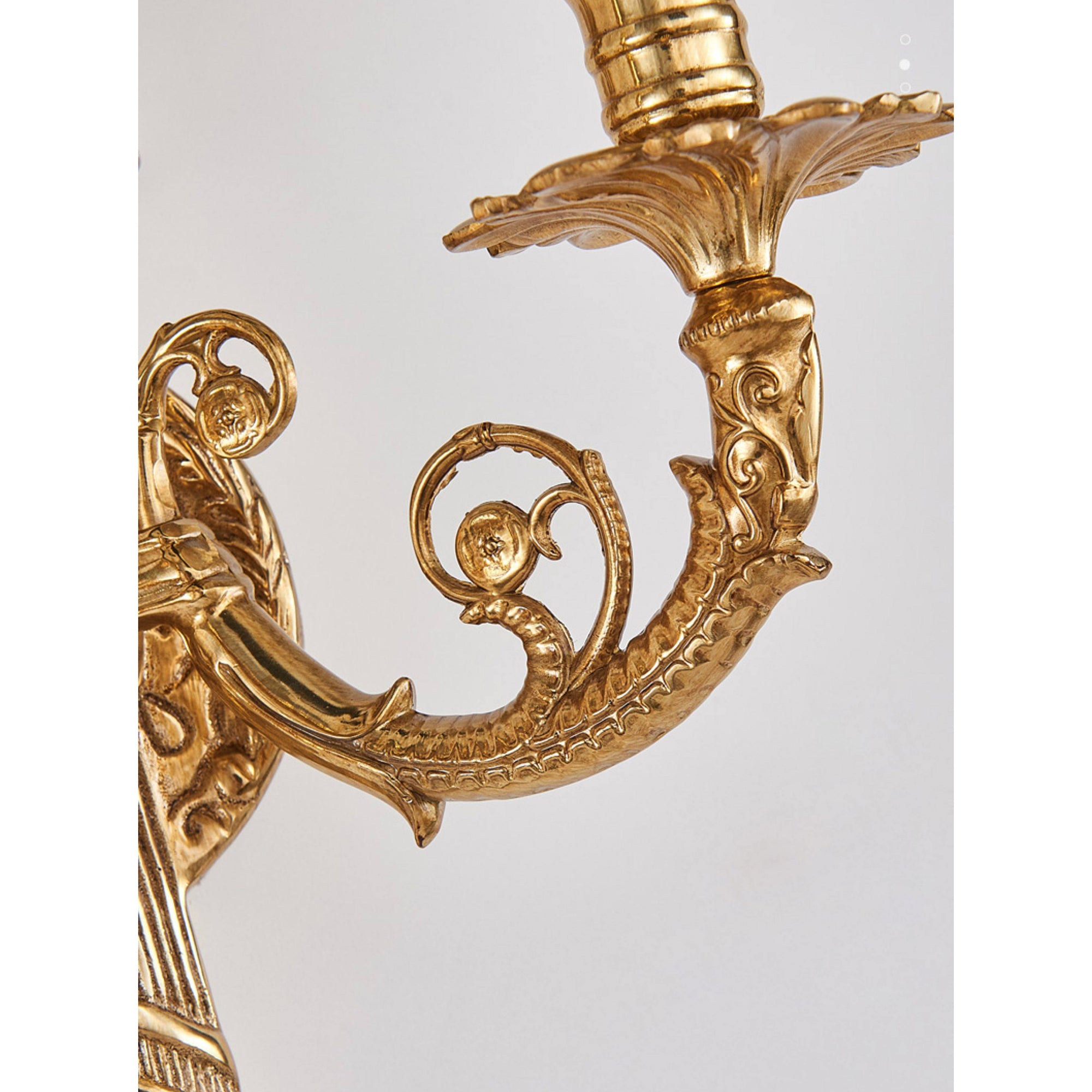 Medazio Wall Lamp
