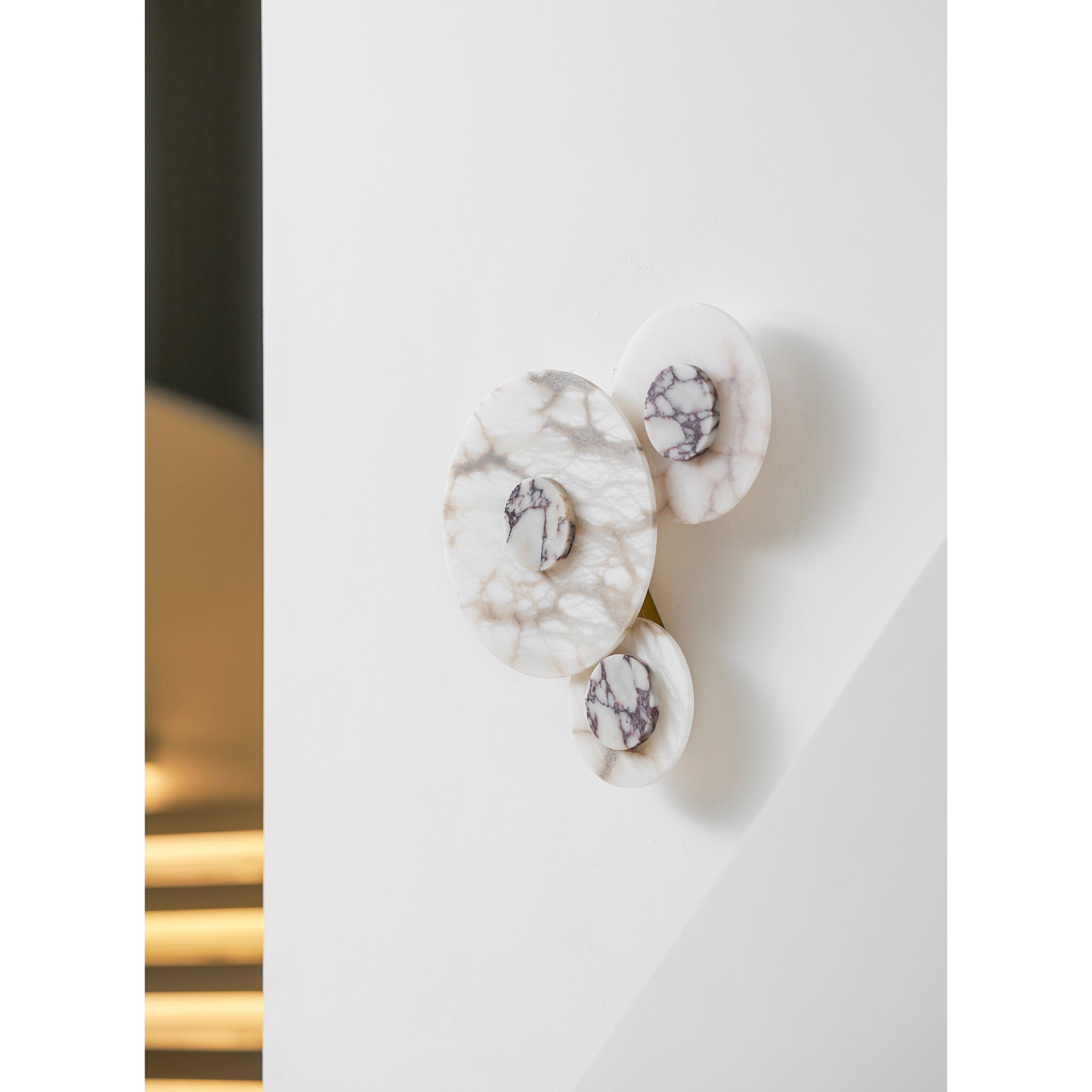 Median Combination Alabaster Wall Lamp