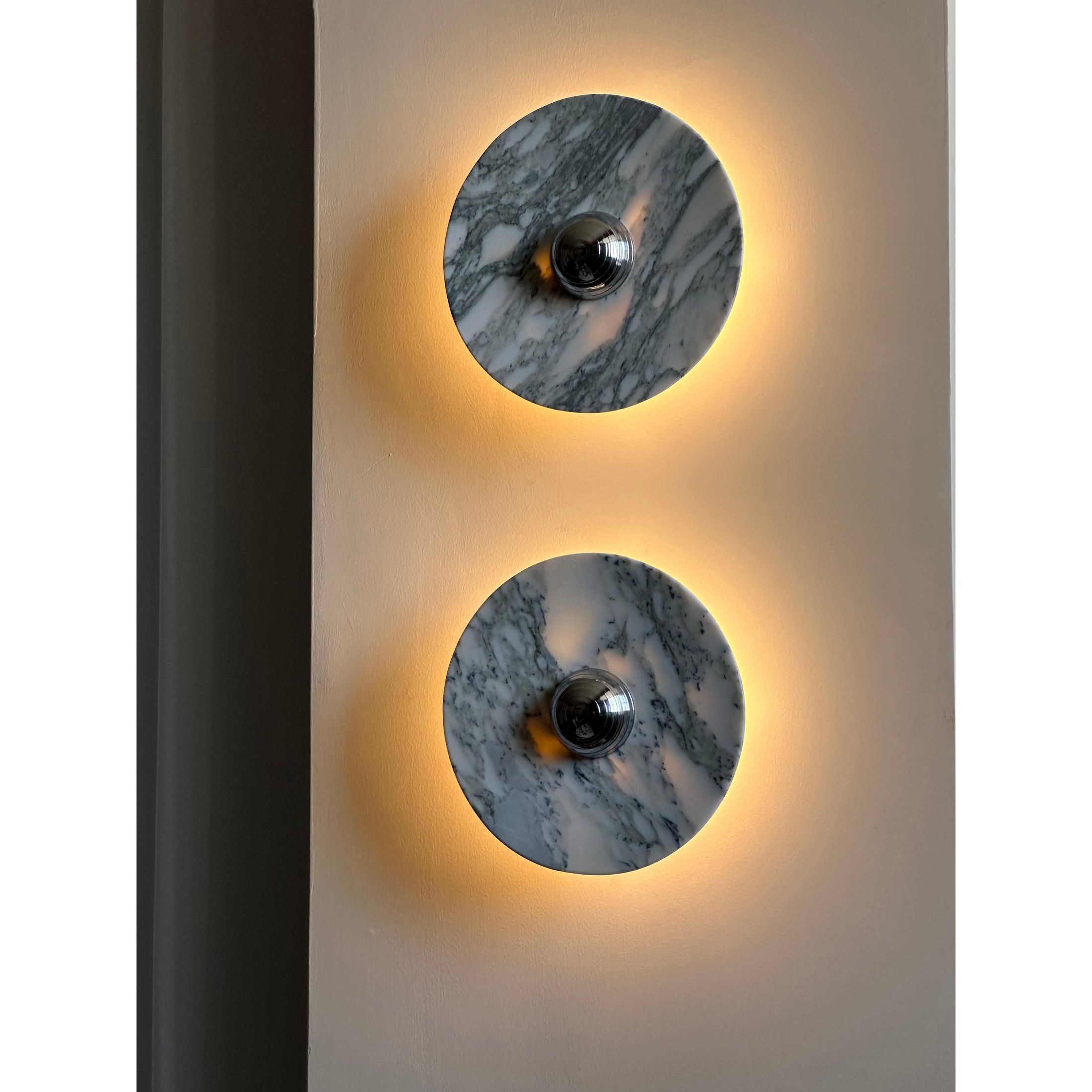 Messier Marble Wall Lamp