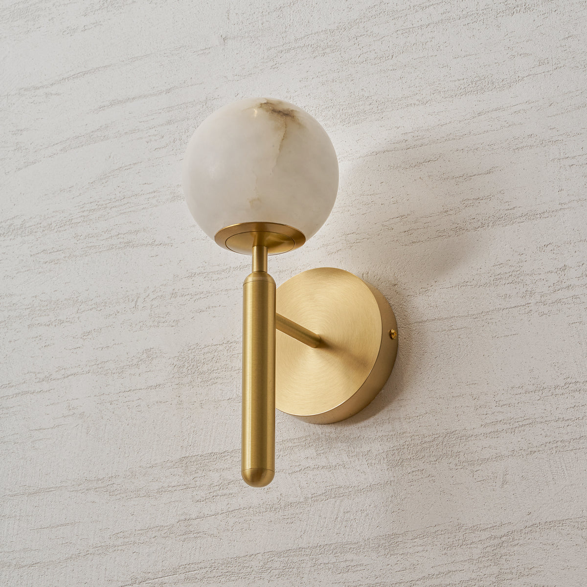 Mian Alabaster Wall Lamp