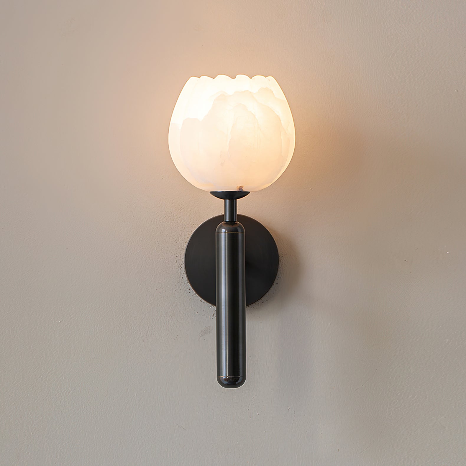 Mian Wall Lamp