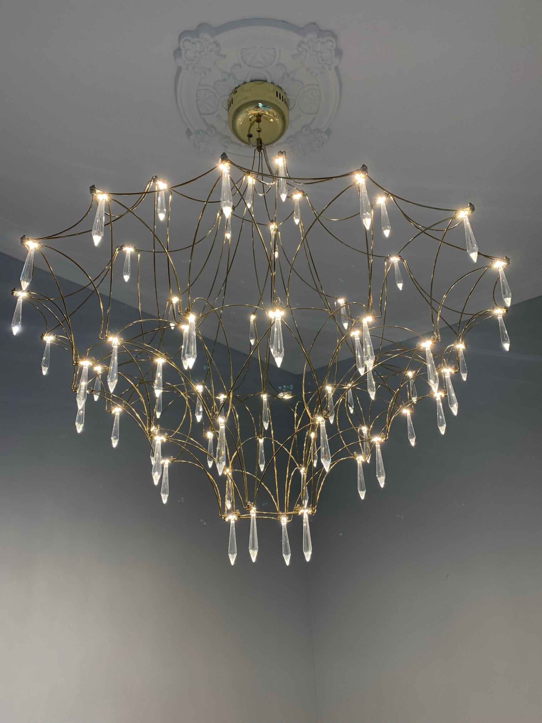 Mira Chandelier